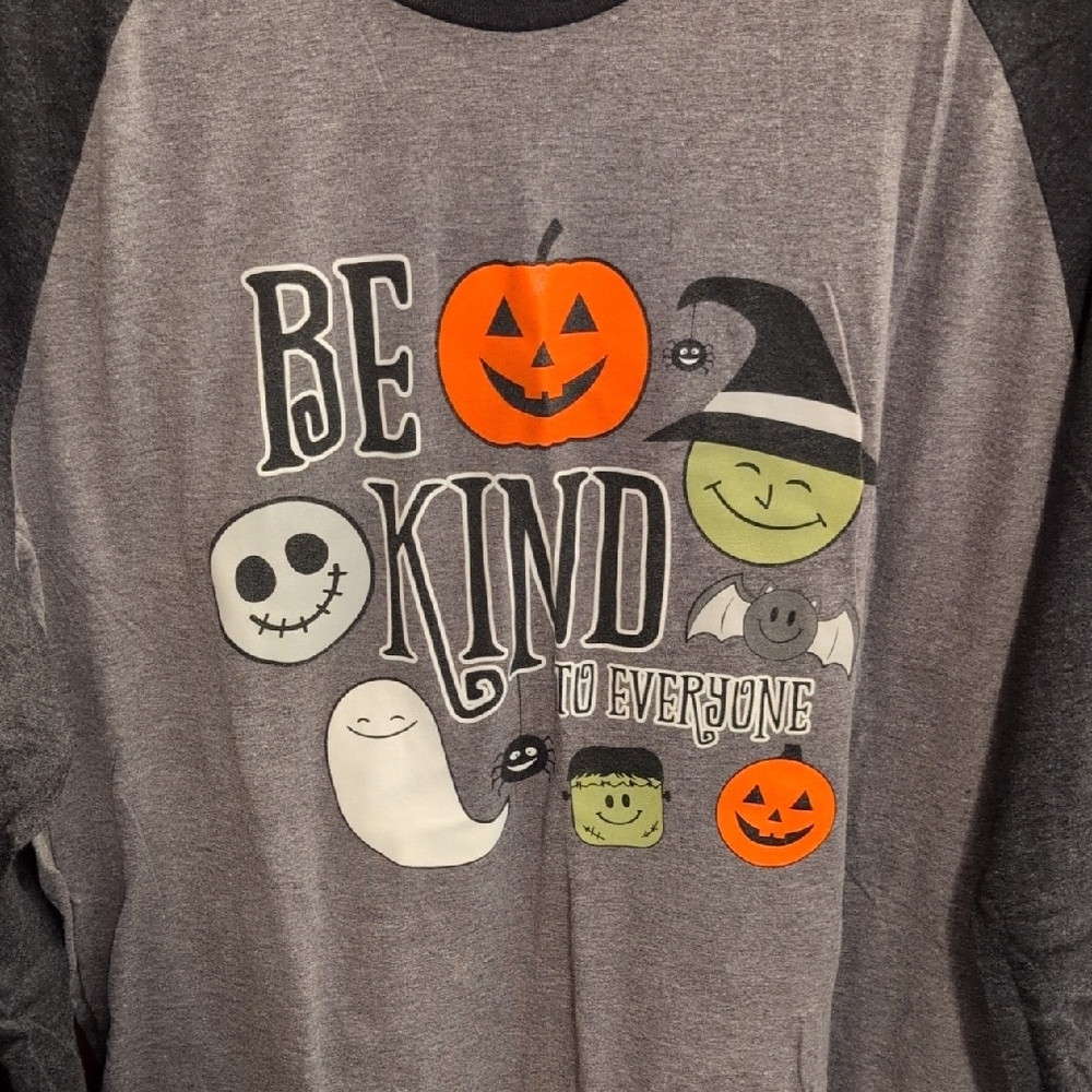 Gray Halloween Graphic Tee